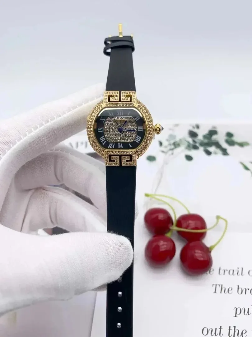 XMT08 Elegant Watch — QC