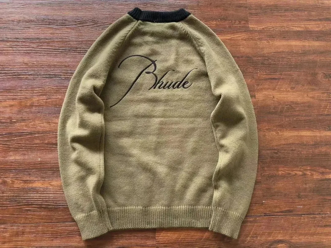 Crewneck Sweatshirt — photo 10