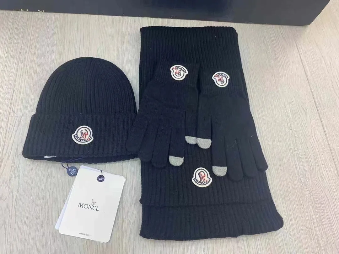 Beanie Scarf Gloves Set — QC