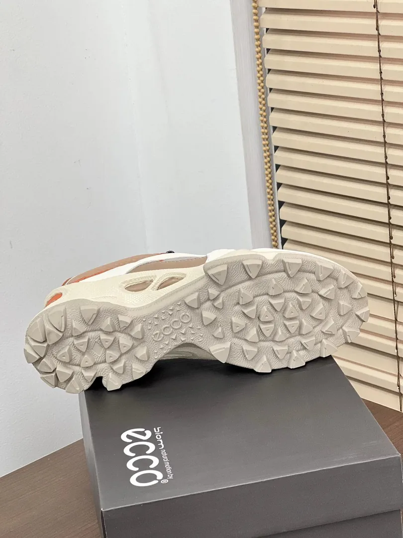 Ecco BIOM Red Running Shoes — Photo 15