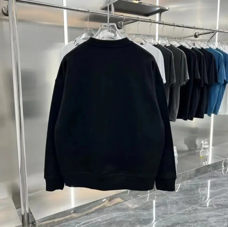 Streetwear Sweatshirt — Photo 8
