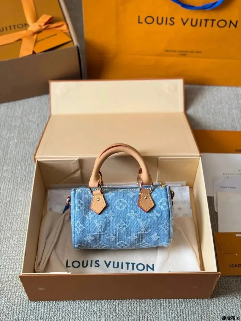 Bag Collection — Photo 3