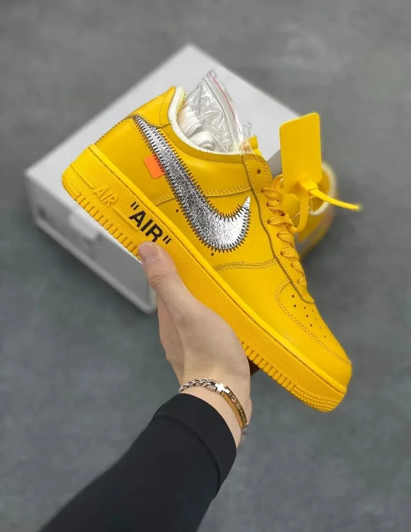 Nike Air Force 1 Low-Top Summer Sneakers — Photo 11