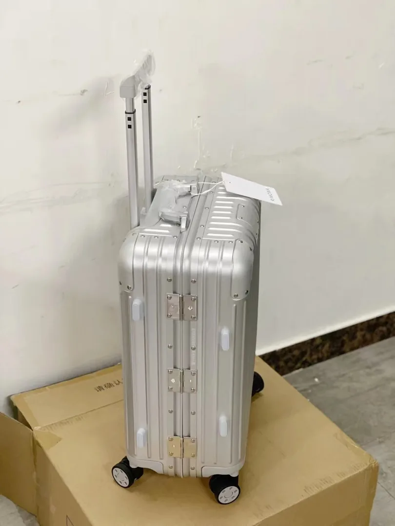 Rimowa Check In Suitcase — photo 7