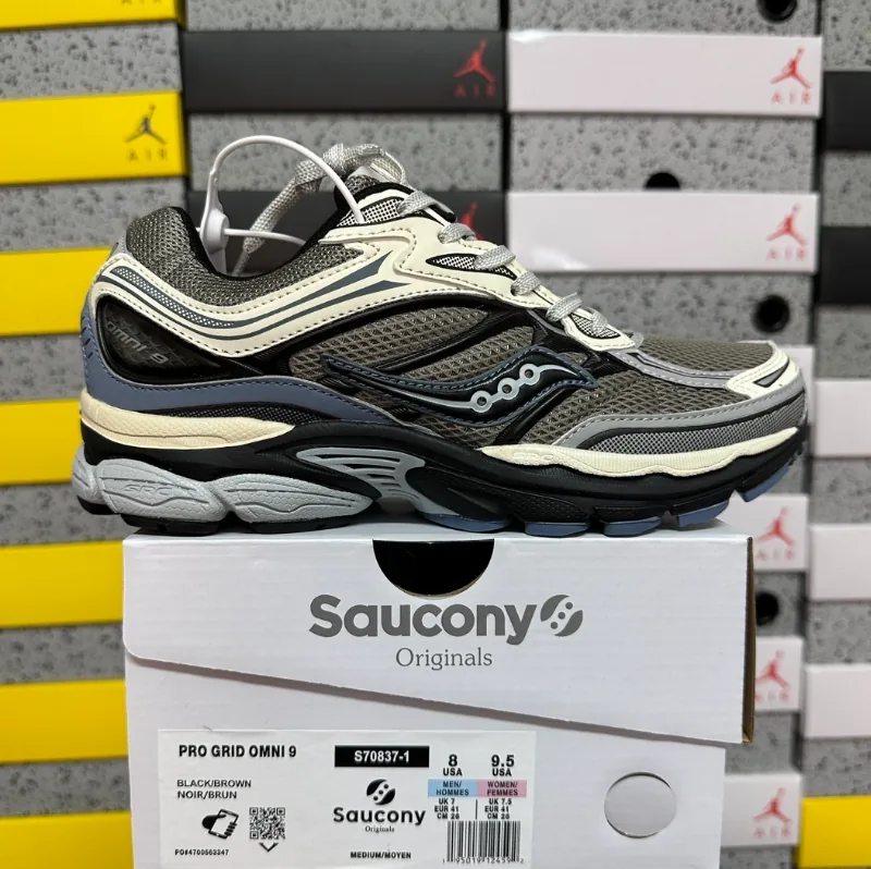 Saucony ProGrid Omni 9 Sneakers — Photo 6