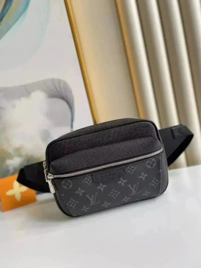 Retro Messenger Bag — photo 6