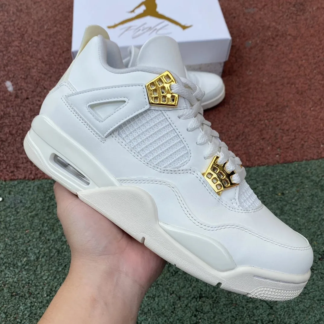 Air Jordan 4 Metallic Gold