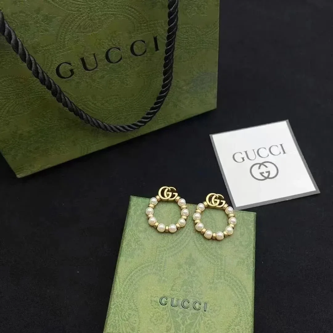 Pearl Earrings — QC