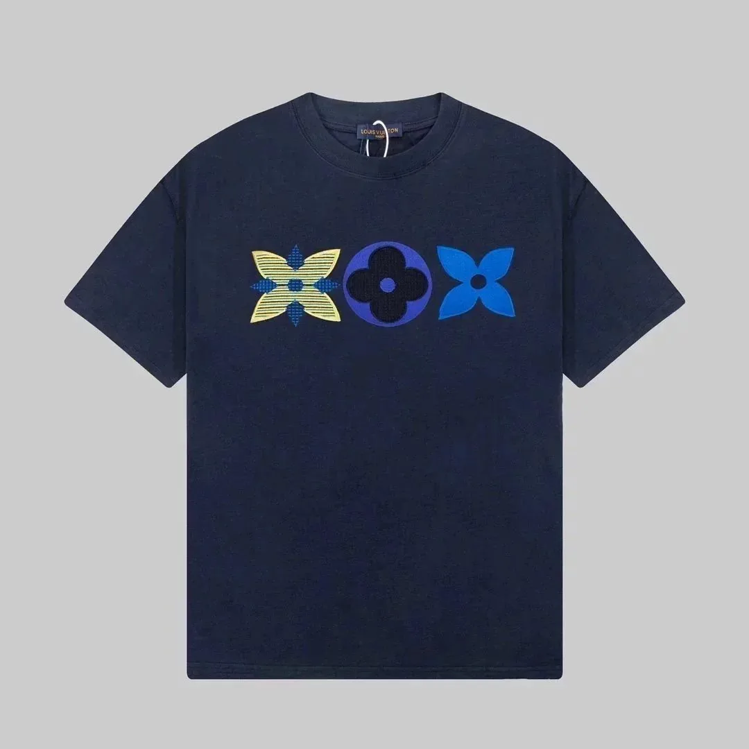 Louis Vuitton Skate Print T-Shirt Collection — Photo 15