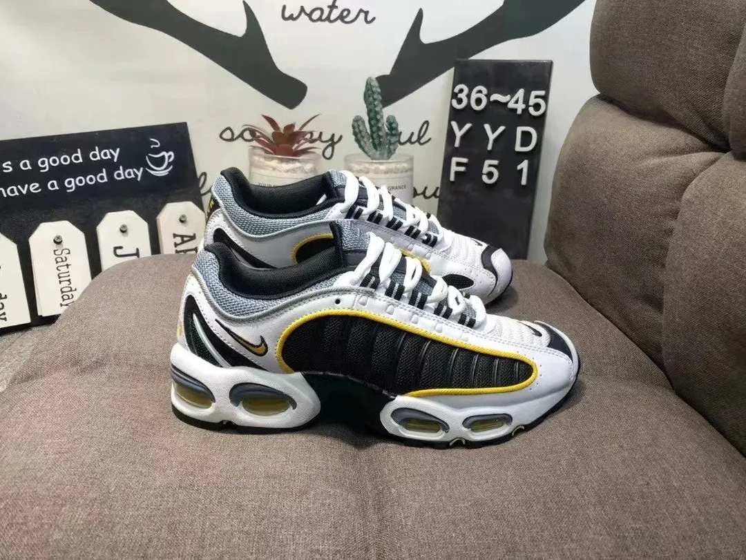 Nike Air Max Tailwind 4 IV Dad Shoes — QC