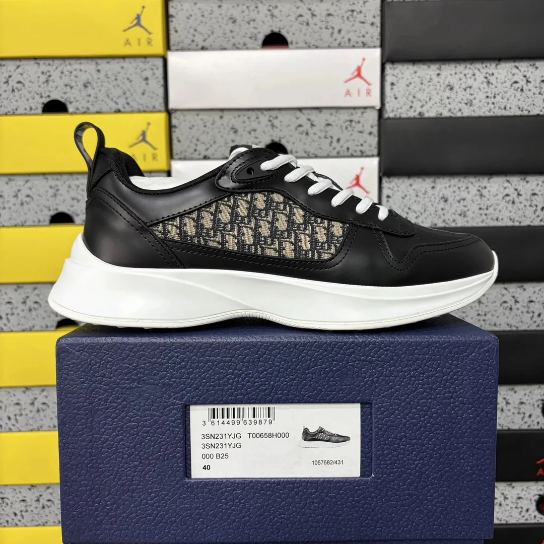 Dior B25 White Black Runners — Photo 10