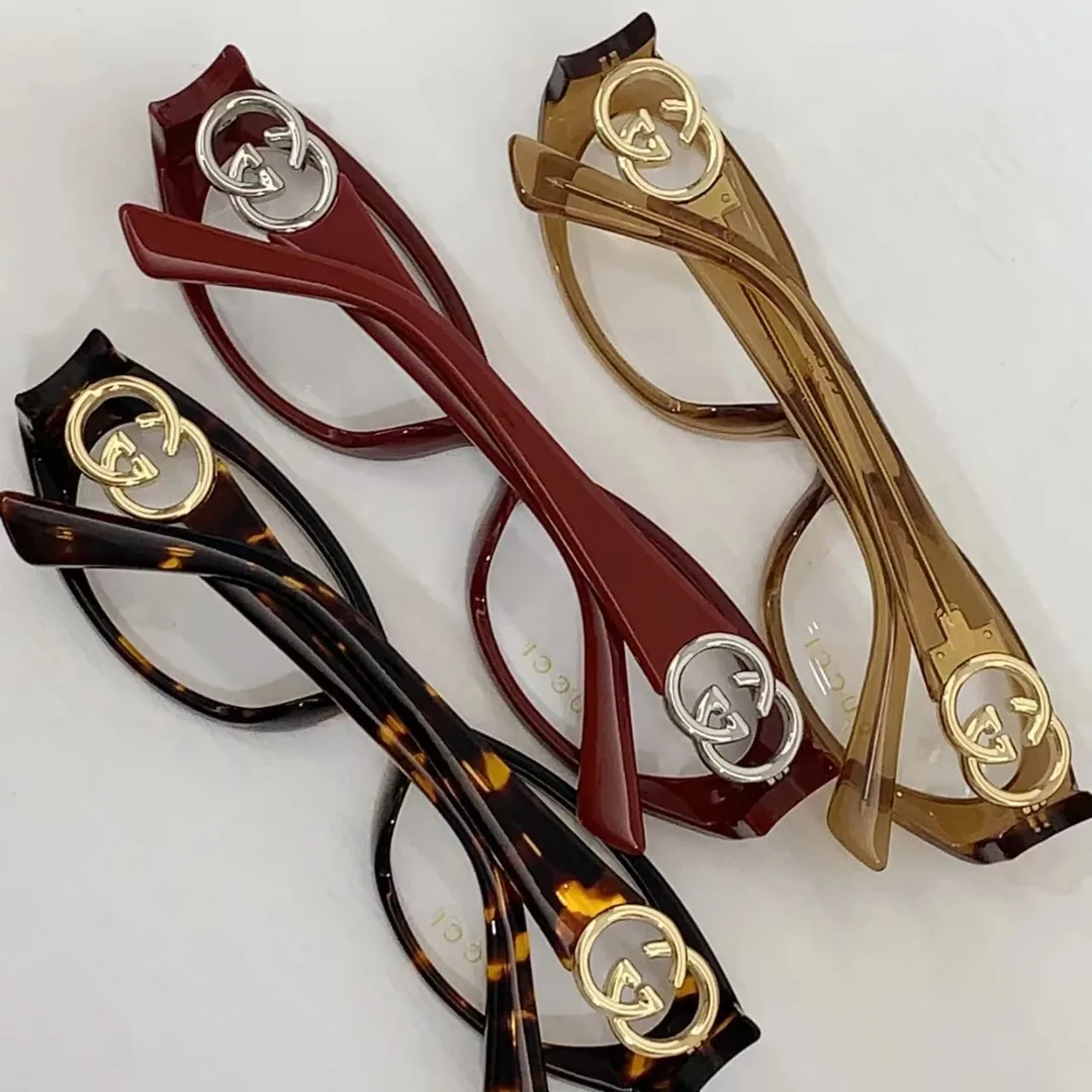 Classic Logo Accessory — Zdjęcie 2