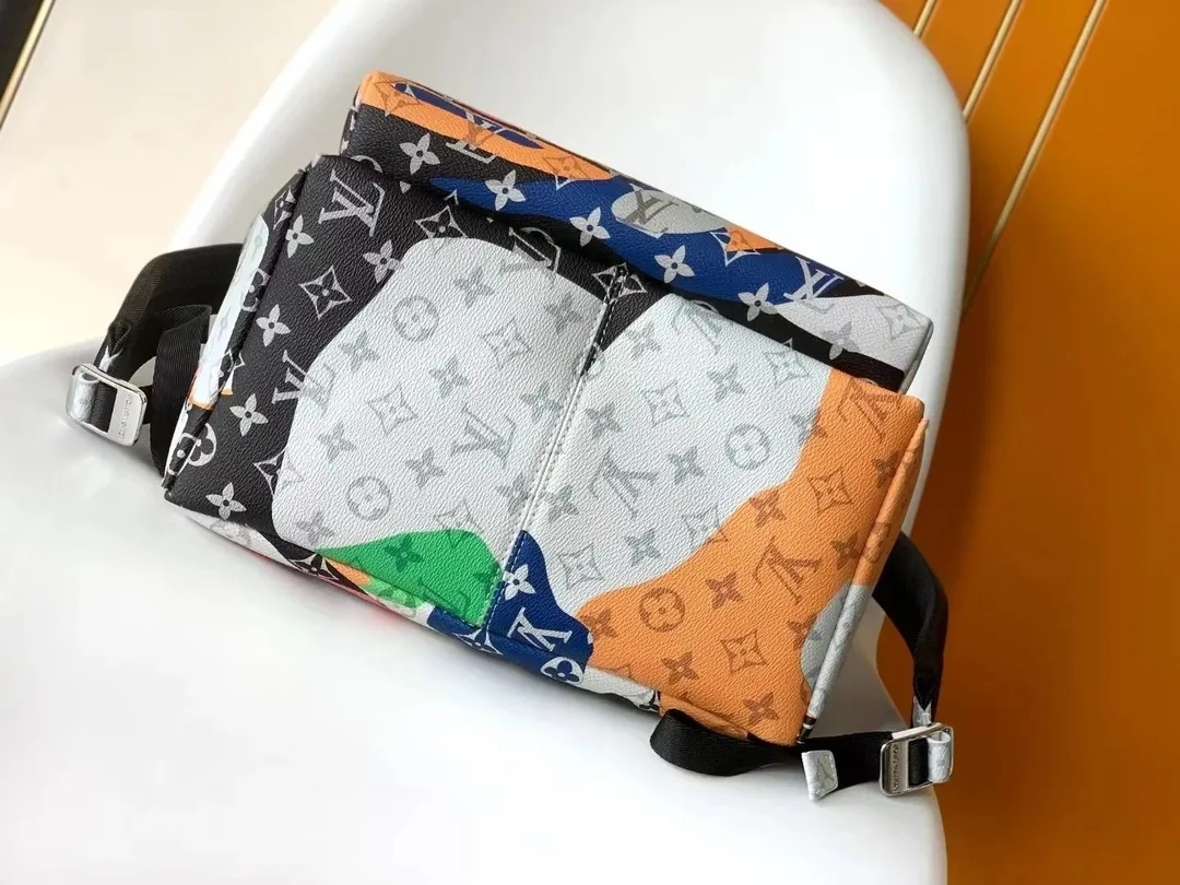 Louis Vuitton Leather Tote Bag — QC