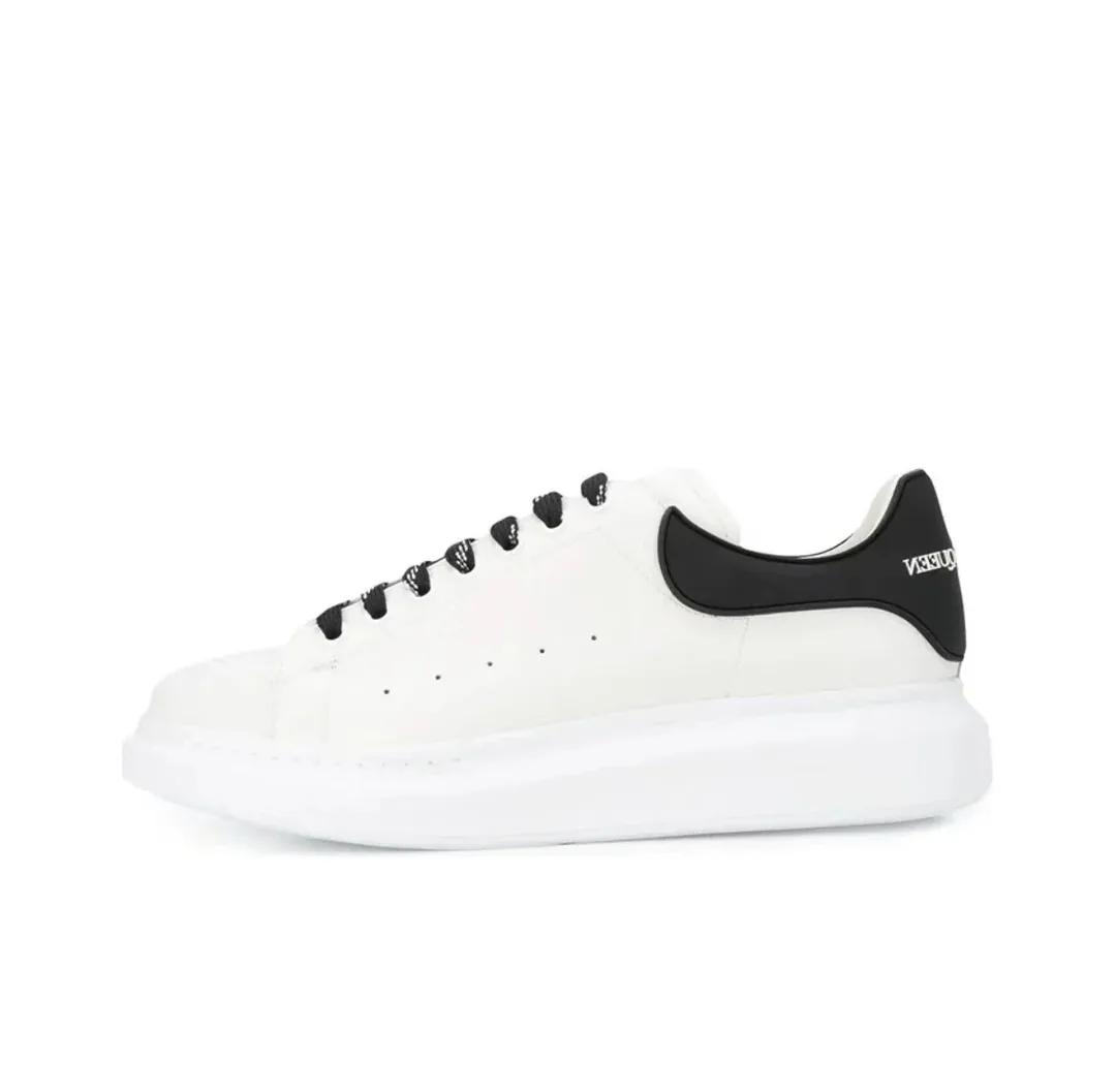Alexander McQueen Oversized Sneaker White Low-Top Runners — Photo 7