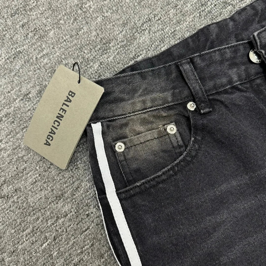Washed Heavyweight Striped Jeans — Photo 13