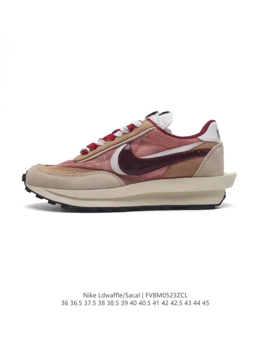 Nike Sacai LDWaffle Trainers — QC