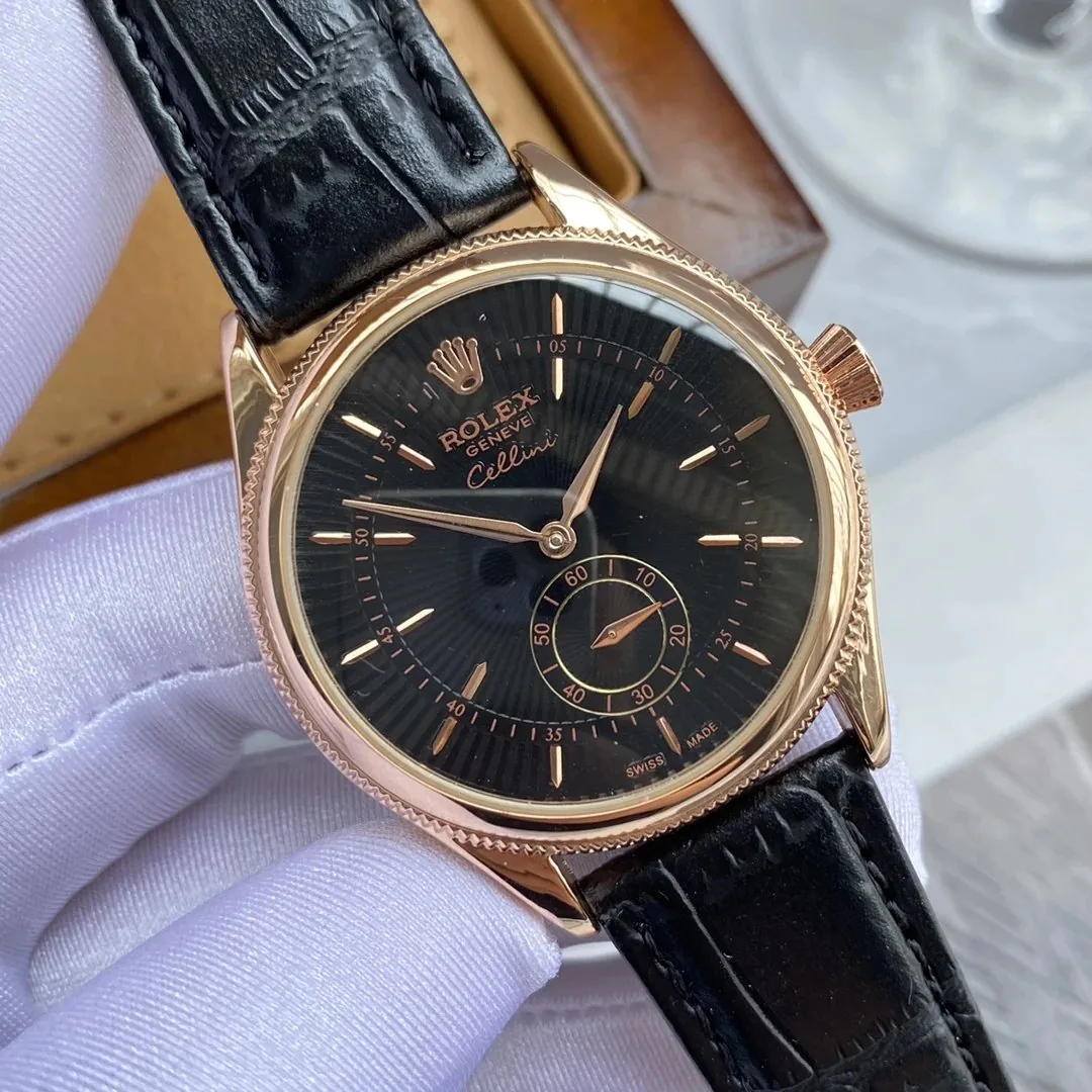 Automatic Movement Watch — Photo 2