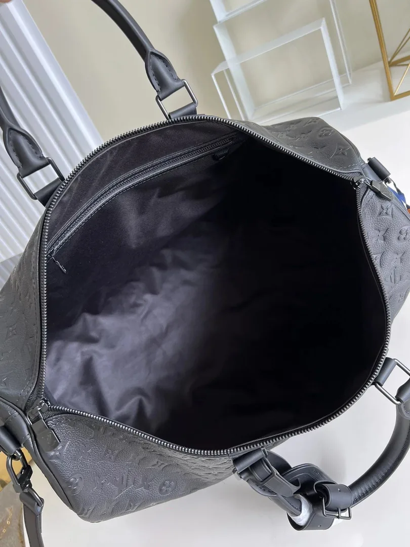 Louis Vuitton Keepall 50 Bag — Photo 7