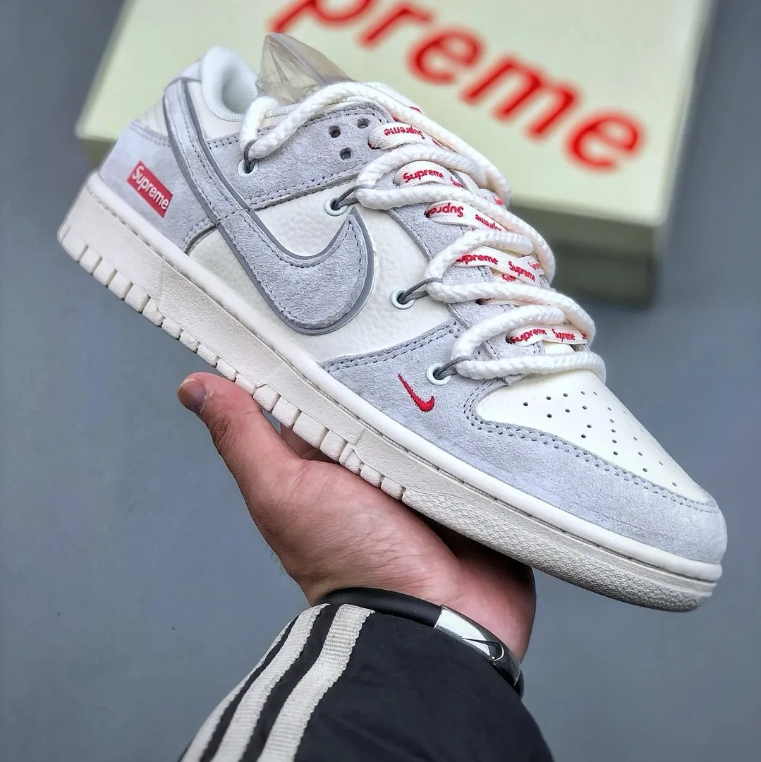 Nike Dunk Sneakers — photo 3
