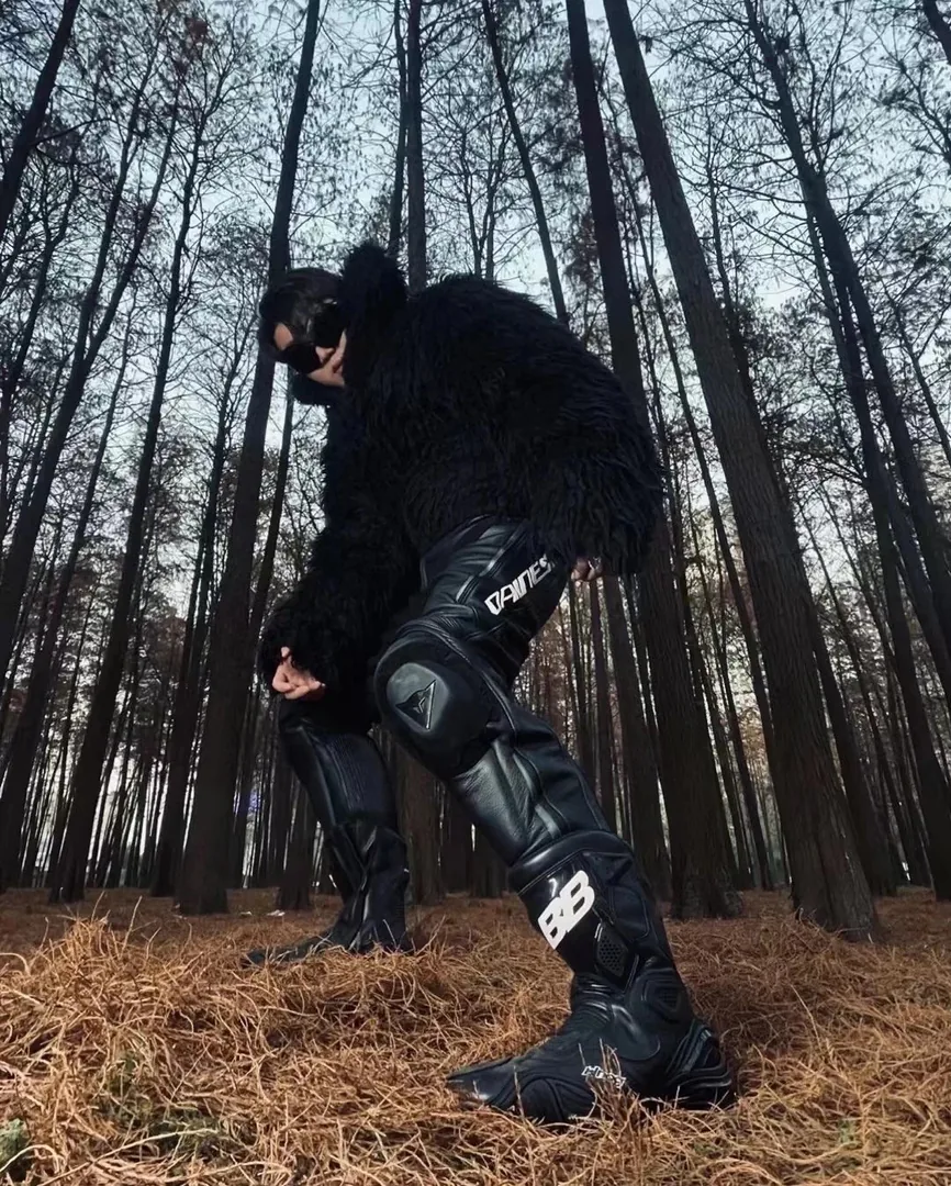 Balenciaga Black Zip Fur Jacket — Photo 14