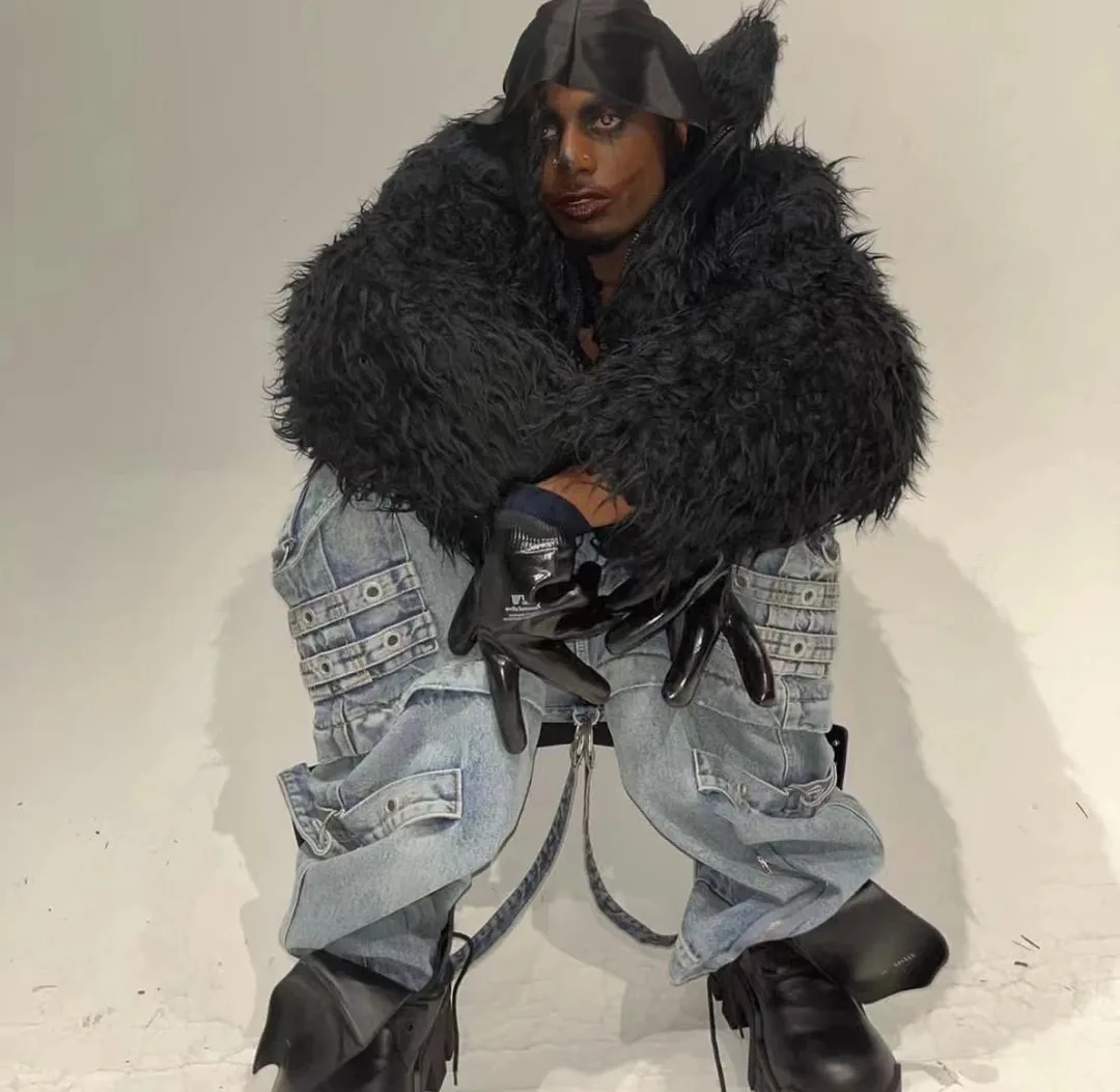 Balenciaga Black Zip Fur Jacket — Photo 10