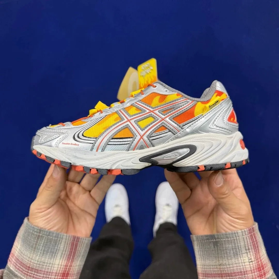 Asics Grey Nimbus Running Shoes — Photo 2