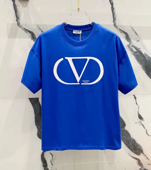 Short-Sleeve Tee — Photo 14