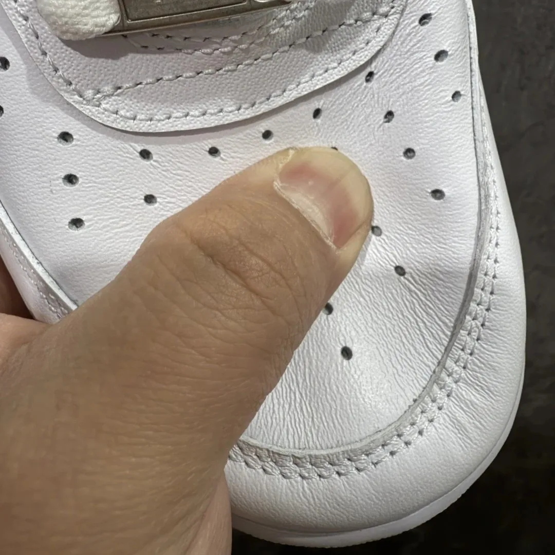 Nike Air Force 1 Beige Low-Top Rope-Lace Shoes — Photo 6