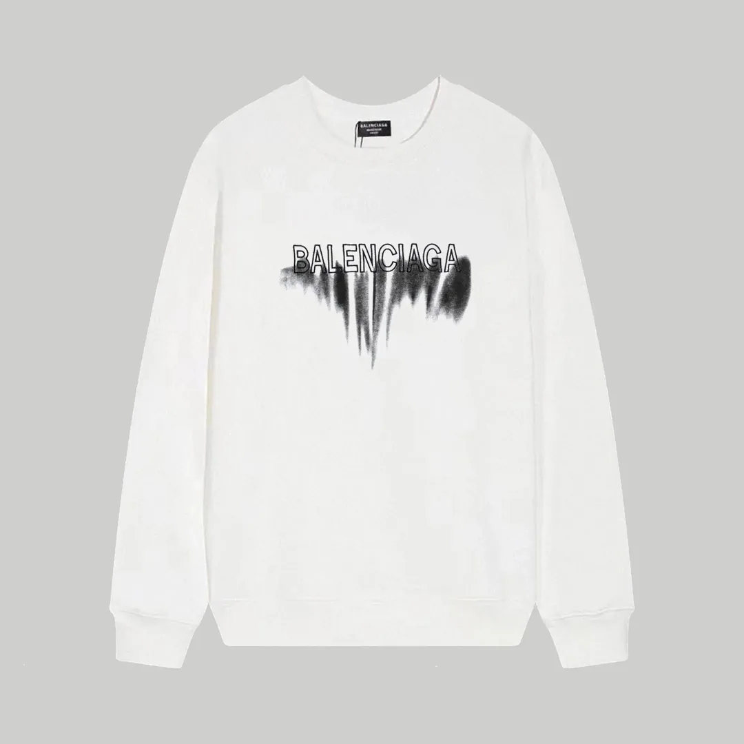 Long-Sleeve Tee — Photo 10