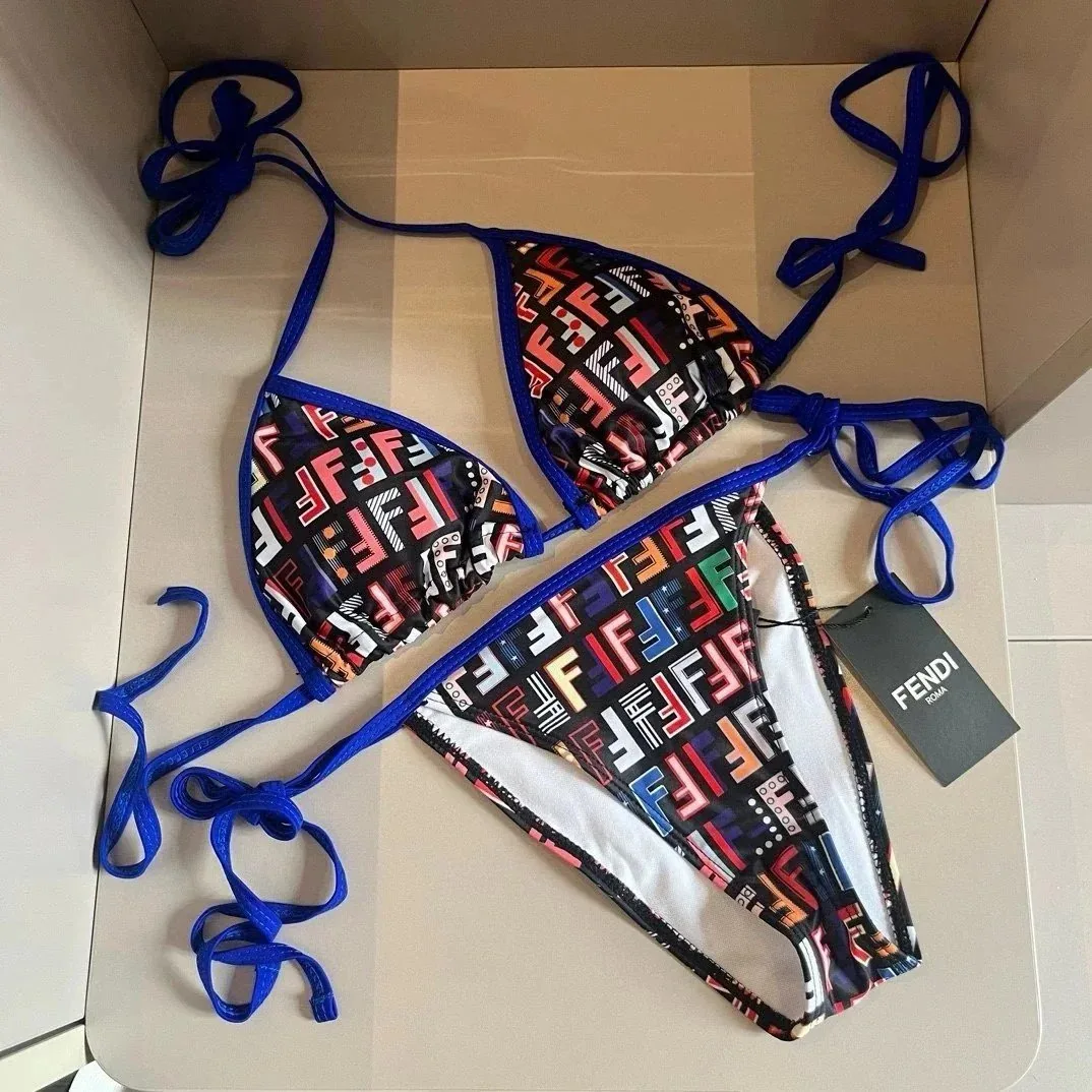 Swimsuit — Photo 5