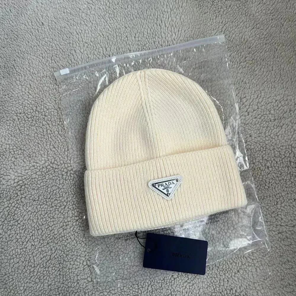 Prada Triangle Logo Knit Beanie — QC