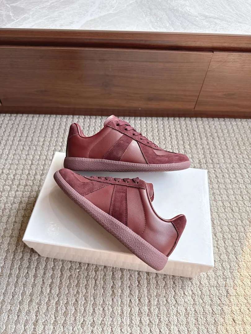 Maison Margiela Replica Black Basic Trainers — photo 12