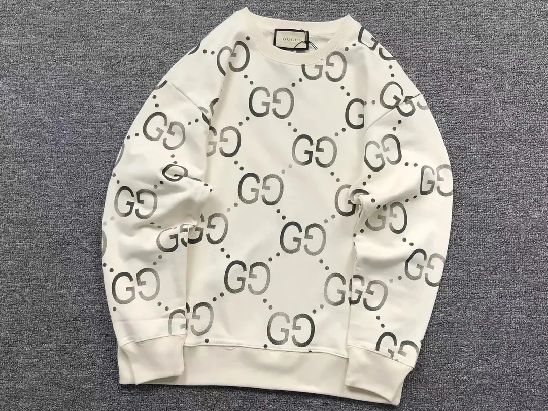 Sara Sweatshirt — Photo 4