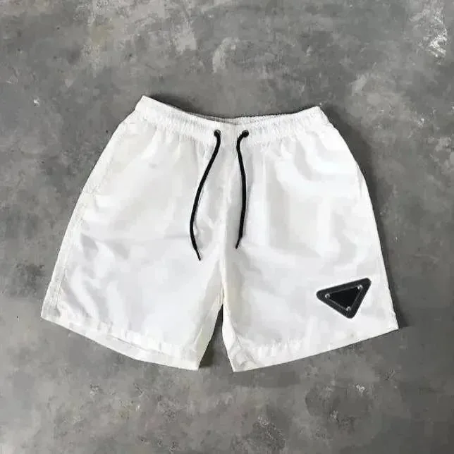 Beach Cropped Shorts — Photo 13