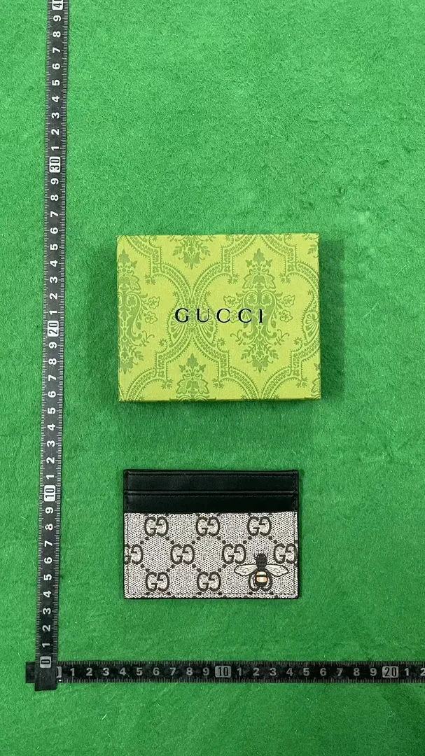 Card Holder Wallet — Photo 9