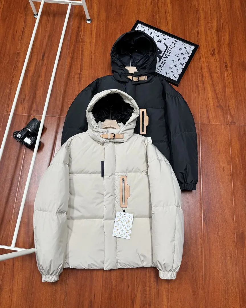 Hooded Down Jacket