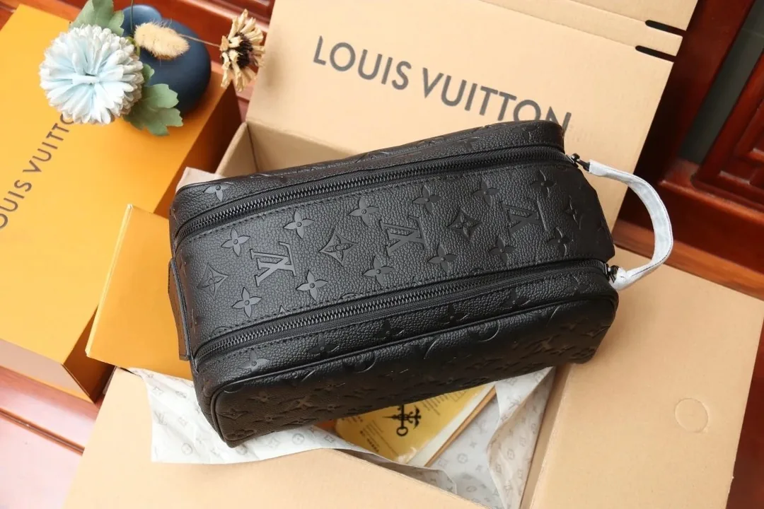 Louis Vuitton Handbag M59478