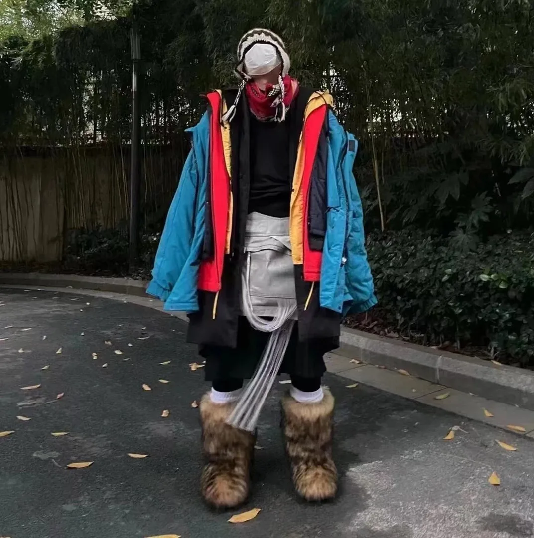 Balenciaga Seven-Layer Coat — photo 10