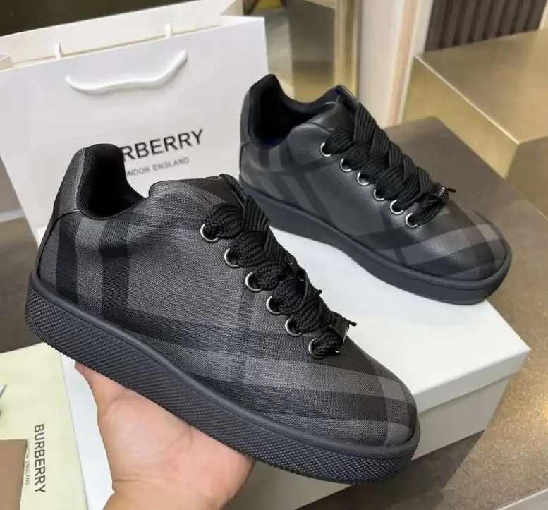 Burberry Vintage Check Sneaker White Athletic Sneakers — Photo 11