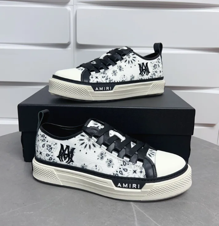 Amiri Stars Court Low White Beige Star Patch Sneakers — Photo 7