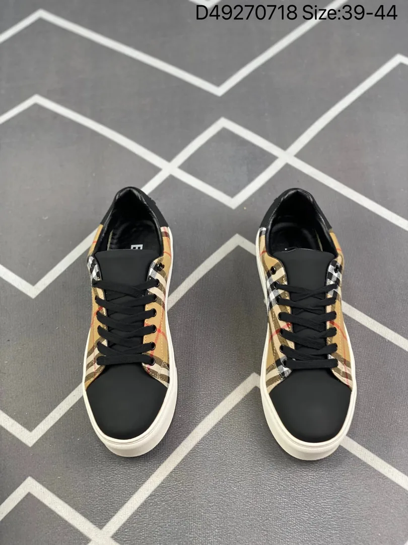 Burberry Vintage Check Sneaker White Black Rainbow Plaid Sneakers — Photo 5