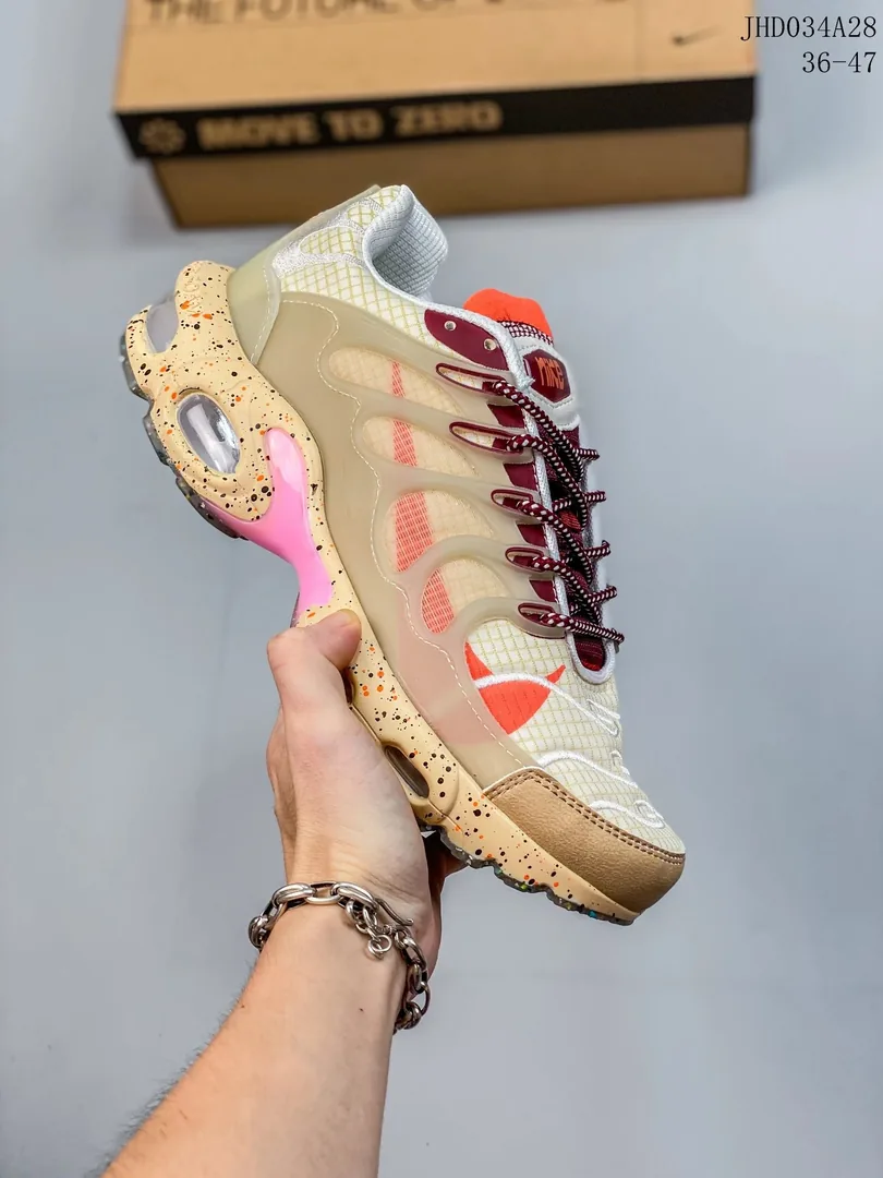 Nike Air Max Plus TN2 — photo 3