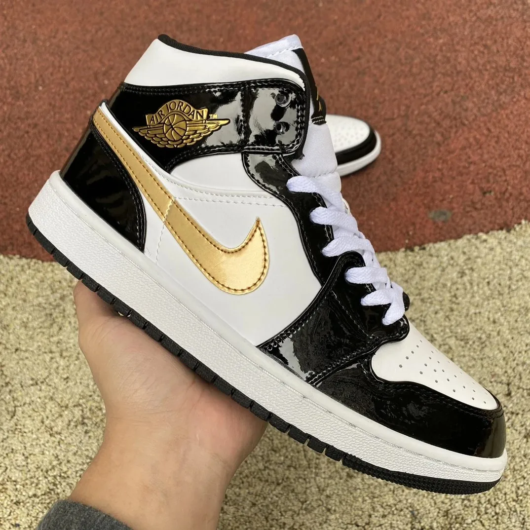 Air Jordan 1 Mid Black Gold