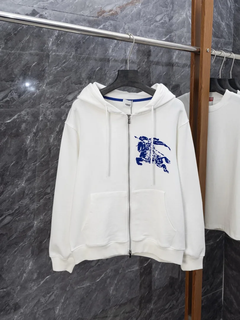 War Horse Winter Sweatshirt Collection — Photo 6