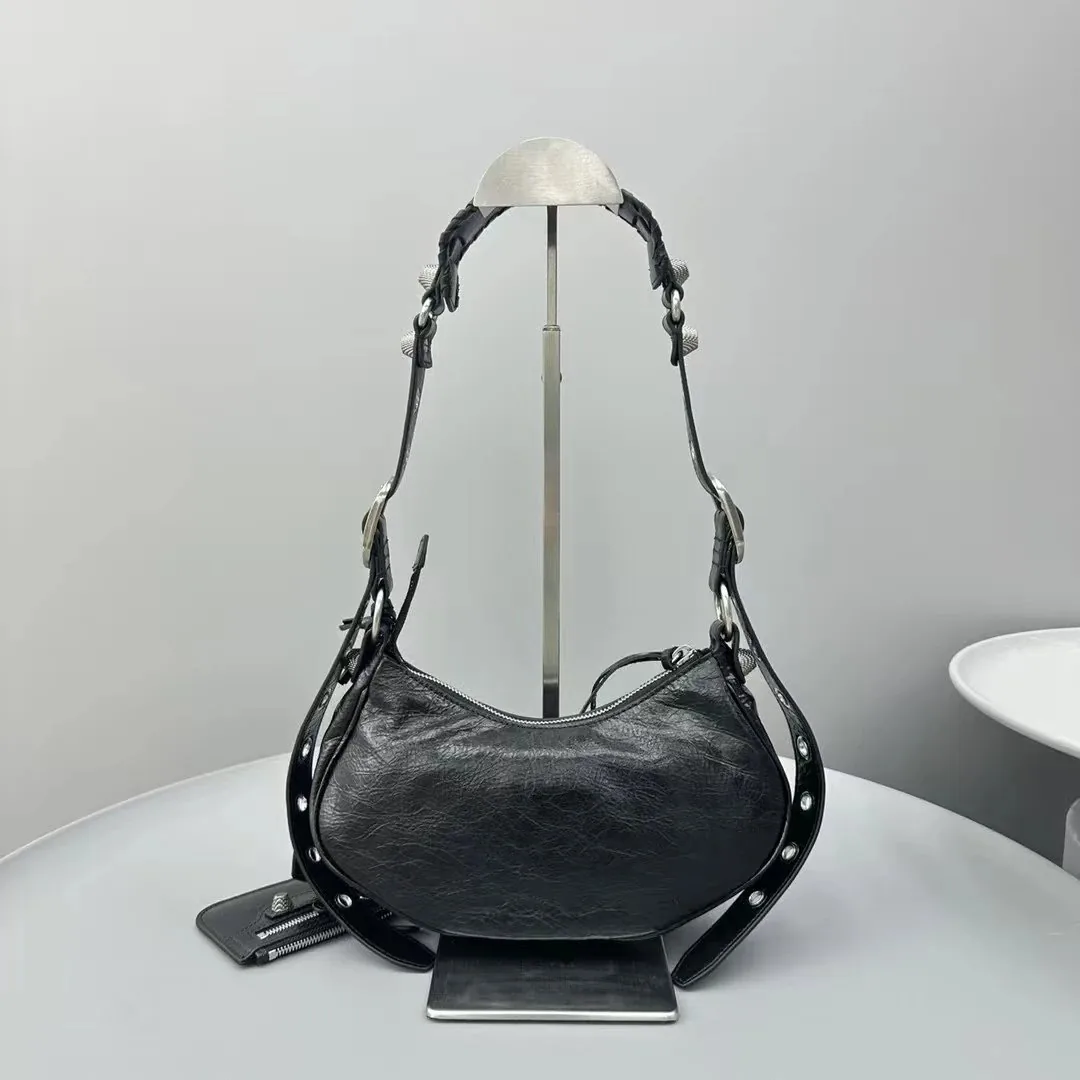 Balenciaga Leather Shoulder Bag — Photo 3