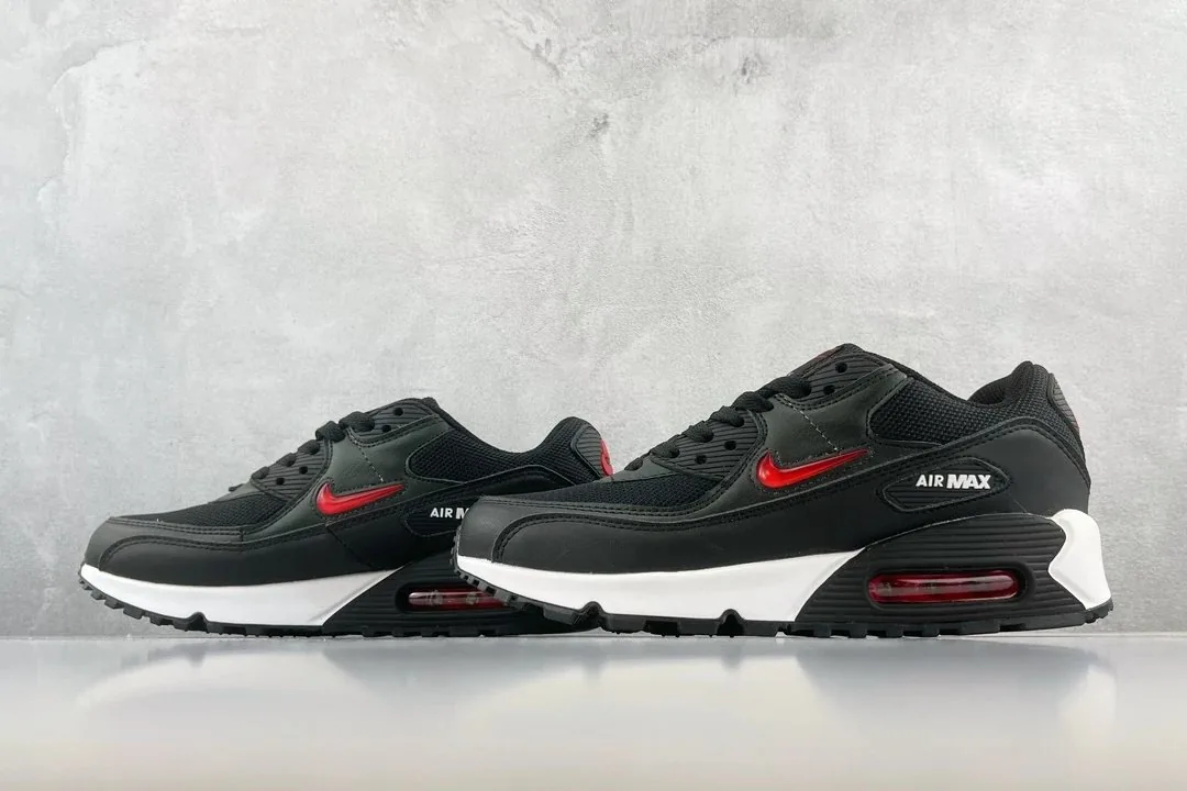 Nike Air Max 90 Jewel — Photo 13