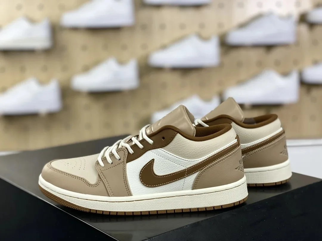 Air Jordan 1 Low SE Brown Elephant Print — Photo 2
