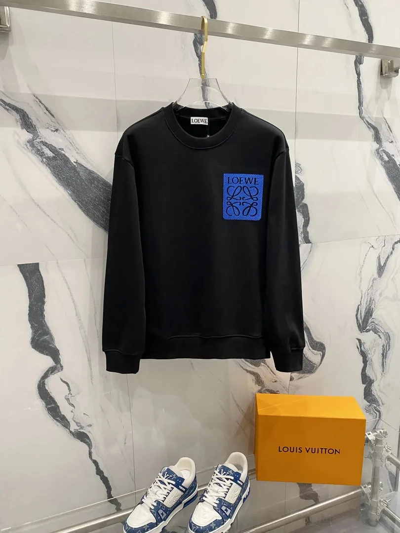 Autumn Crewneck Sweatshirt — Photo 15