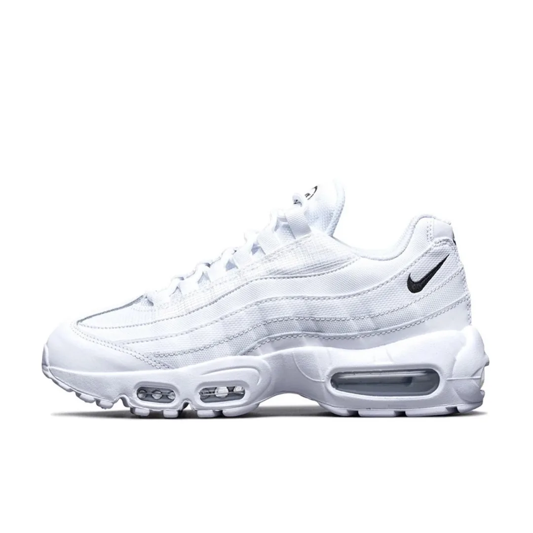 White Nike Air Max 95 — QC