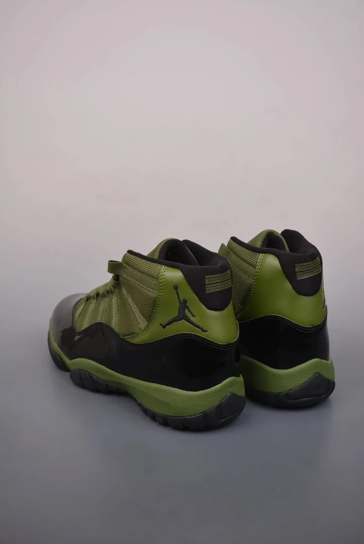 Air Jordan 11 Defining Moments — Photo 9